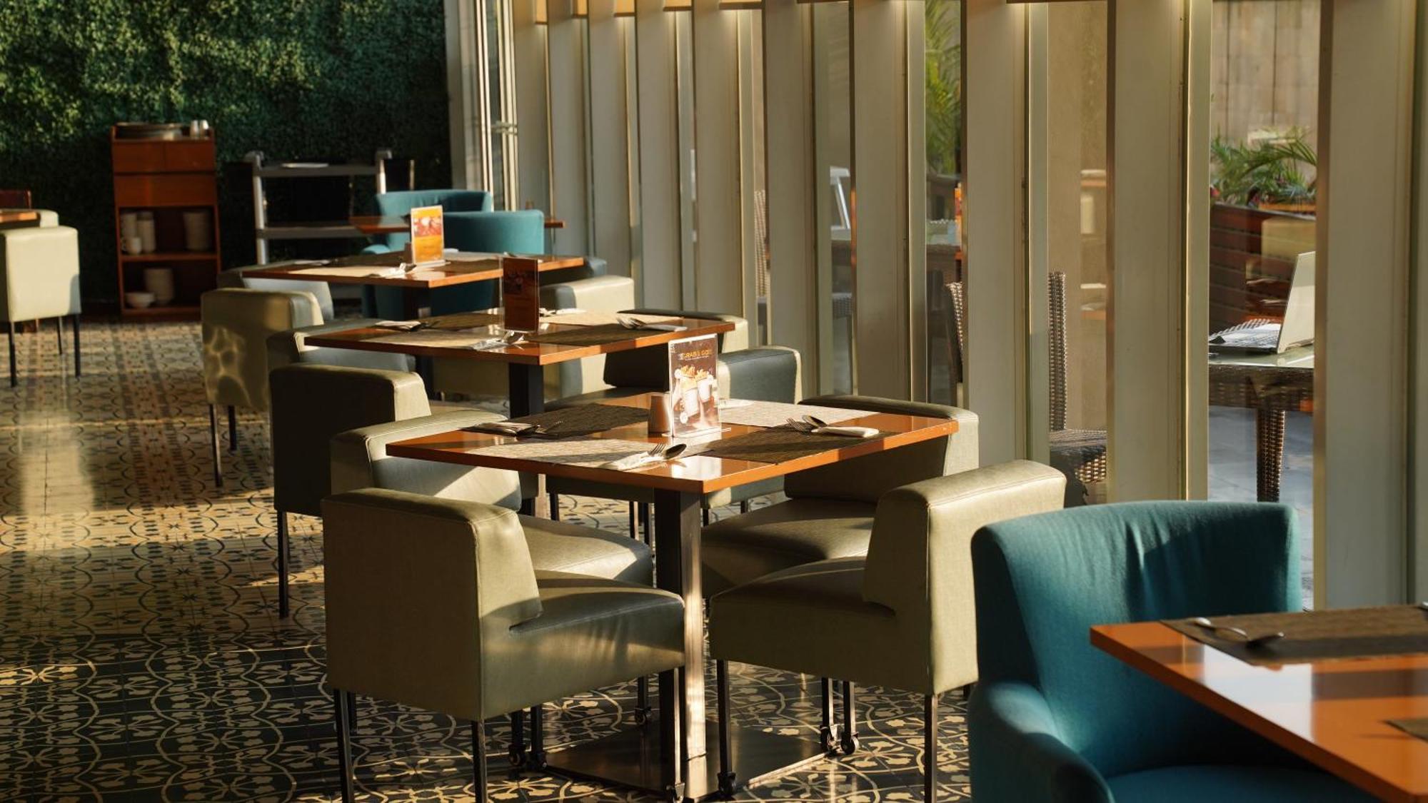 Novotel Бандунг Экстерьер фото