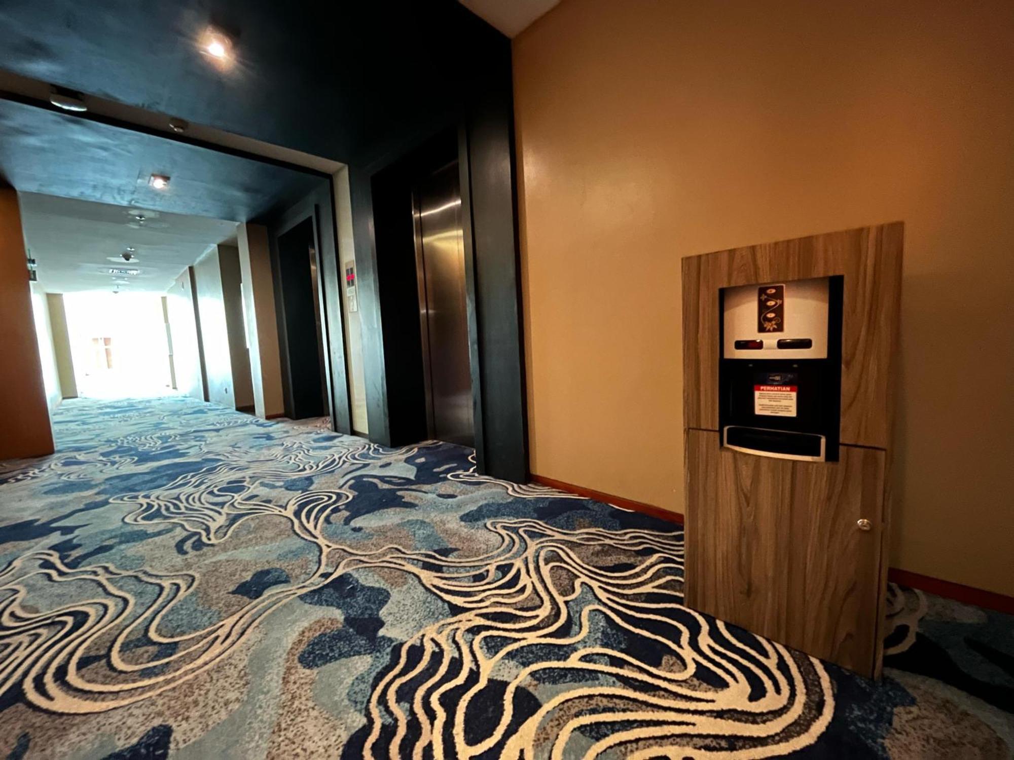 Novotel Бандунг Экстерьер фото
